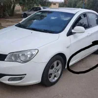 ام جی ۳۵۰