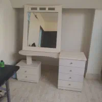 آیینه ومیز آرایش