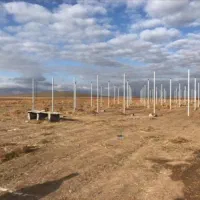 3هکتار-زمین-دیم-و-گلخانه-مرغوب-بر-جاده-ماهیدشت