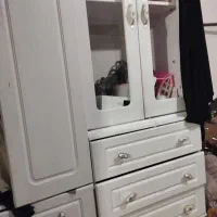 تخت و کمد بوفه کاملا سالم|تخت و سرویس خواب|تهران, خاک سفید|دیوار