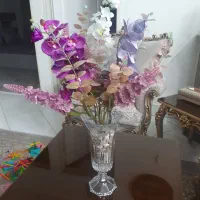 گل وگلدان