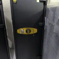 گاو‌صندوق مخصوص شکارچی،نظامی ۱۴۰