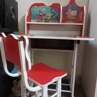 میز تحریر به صندلی نو