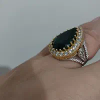 سجاق سینه انگشتر تو گردنی گوشواره نیم ست