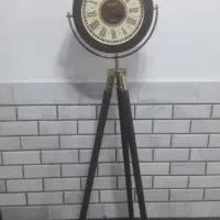 ساعت سه پایه نو