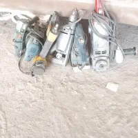 تعدادی دلر و چرخ پوست آره چکشی