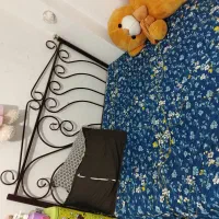 تخت دونفره و دوشک تپی کاملن سالم
