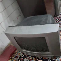 تلویزیون رنگی قدیمی 14 اینچ سالم و تمیز|تلویزیون و پروژکتور|دزفول, |دیوار