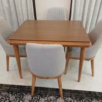 میز نهار خوری چهار نفره نو