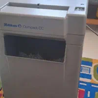 دستگاه کاغذخوردکن Pelikan ساخت آلمان