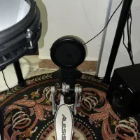 درامز الکترونیک Alesis nitro max السیس نیترومکس|درام و پرکاشن|رشت, خرسندی|دیوار