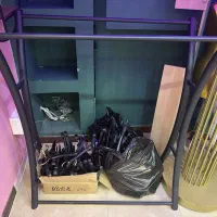 رگال لباسی همراه چوب لباسی|فروشگاه و مغازه|اصفهان, نقش جهان|دیوار