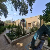 باغ ویلا سنتی مهریز