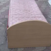 تشک|تشک تختخواب|اقبالیه, |دیوار