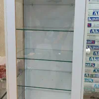 قفسه ویترین