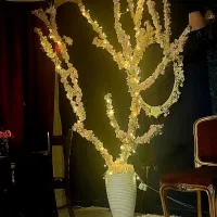 درختچه با گل مصنوعی و قابلیت روشن شدن