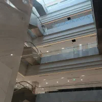 استادکار نقاش ساختمان