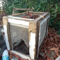 یک قفس چوبی بزرگ سالم چندتاجفکن بایددستی|لوازم جانبی حیوانات|بندرعباس, |دیوار