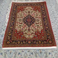 یک تخته فرش کرک وابریشم  ذرع ونیم قم