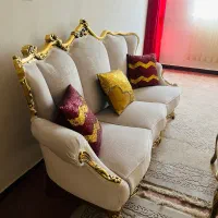 مبل و میز ناهارخوری