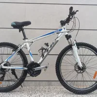 دوچرخه 26 فونیکس