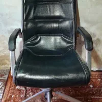 صندلی اداری کاملا نو وسالم|مبلمان اداری|نکا, |دیوار