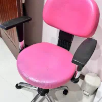 صندلی گردان سالم