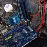 کامپیوتر خانگی ۴ هسته مانیتور ۱۷ کیبورد اسپیکر|رایانه رومیزی|تهران, حبیب الله|دیوار