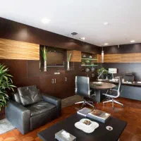 اجاره مغازه فعال جهت مشاوره املاک با ۲۶ سال سابقه