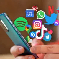 کارآموز نرم افزار موبایل