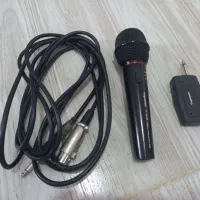 میکروفن بیسیم