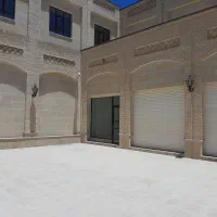 مغازه بین الحرمین سمت آستانه