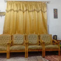 مبل چوبی سالم و تمیز