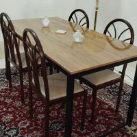 میز و صندلی