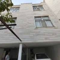 80متر2خوابه طبقه اول پارکینگ وانباری سندتکبرگ|فروش آپارتمان|کرج, حسن آباد|دیوار