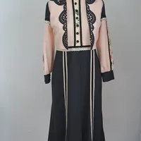 کت و سارافون|لباس|ساری, |دیوار