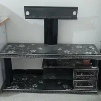 زیر تلویزیون در حد نو