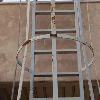 انجام کلیه کار های تخریب|خدمات پیشه و مهارت|قشم, |دیوار