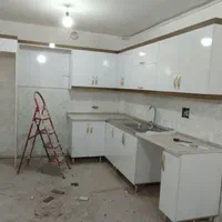 نصاب کابینت MDF وفلز و ماربل شیت بین کابینتی