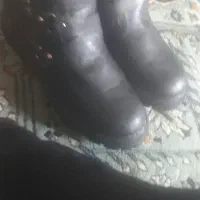 کفش نیم بوت ۴۰