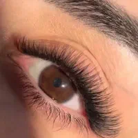 خدمات تخصصی اکستنشن مژه و لیفت/کاشت ب قیمت ترمیم