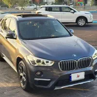 BMW 28i   XDRIVE  X1 2017