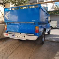 راننده با نیسان باری