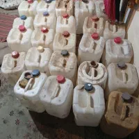 بیست لیتری سفید|ظروف نگهدارنده، پلاستیکی، یک‌بارمصرف|مشکین‌دشت, |دیوار