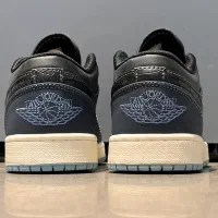 کتونی نایک ایر جردن سرمه ای|کیف، کفش، کمربند|تهران, باشگاه نفت|دیوار