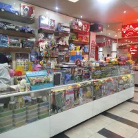 فروشندگی پاستیل .عروسک. عطر .ادکلن