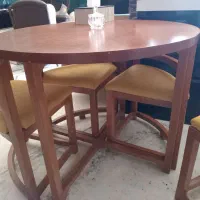 میز ۴ نفره کم جا /در حد نو /سالم و با کیفیت|میز و صندلی غذاخوری|اصفهان, نصرآباد|دیوار