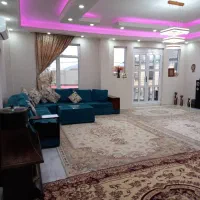 یک باب خانه ویلایی ۱۲۰متر سه خواب .کاملا تمیز