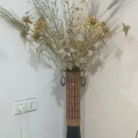 گل اکلیلی و گلدان