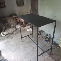 میز ، نردبان ، تابلو مغازه